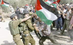 Drapeau-palestinien-soldats-sionistes-2007